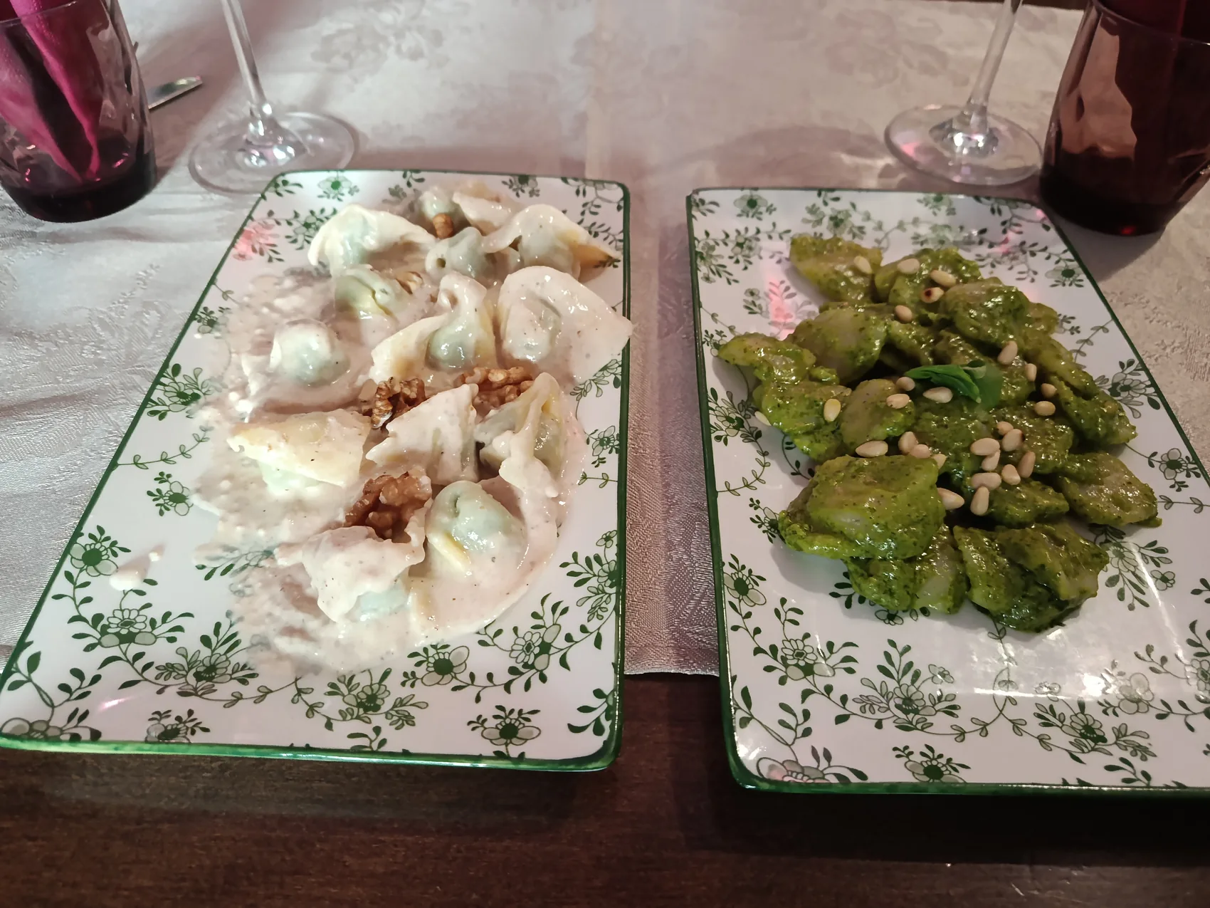 Ravioli al pesto